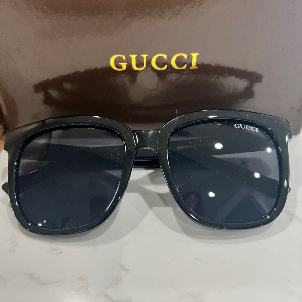 Gucci Black Square Sunglasses